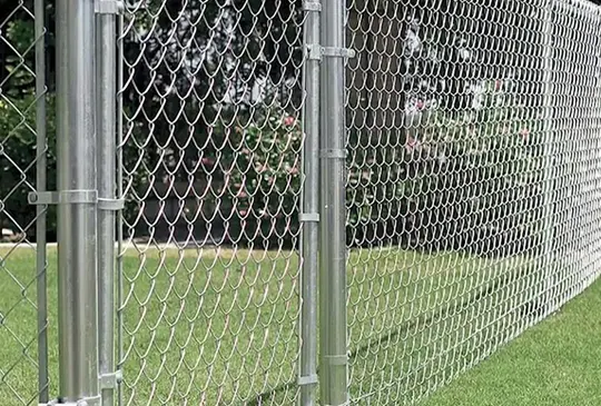 Chain-Link-Fencing